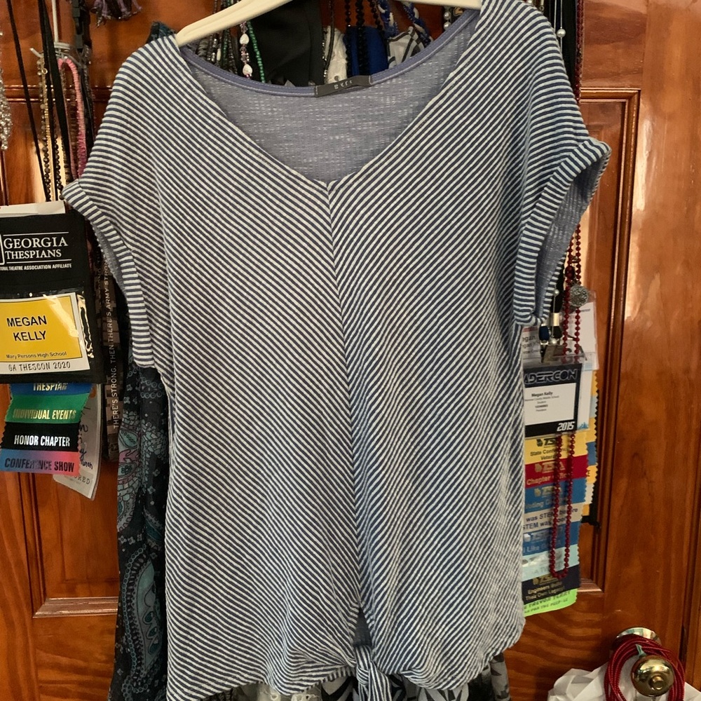 Gyft stripped shirt